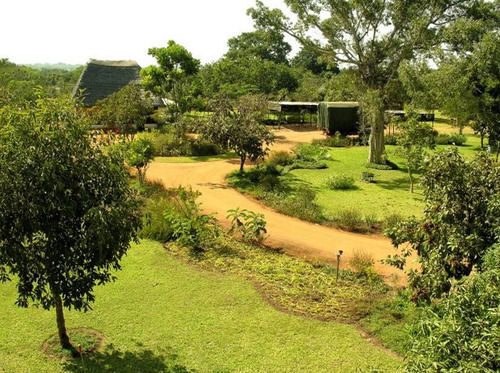 Barefoot Safari Lodge Lilongwe Exterior photo