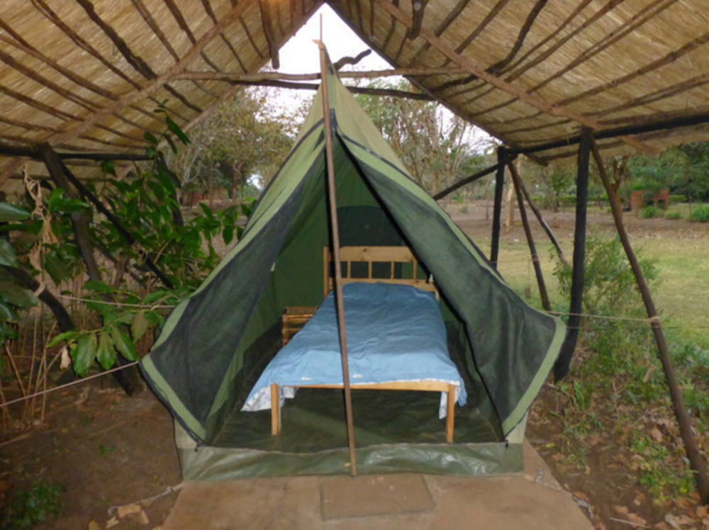 Barefoot Safari Lodge Lilongwe Exterior photo